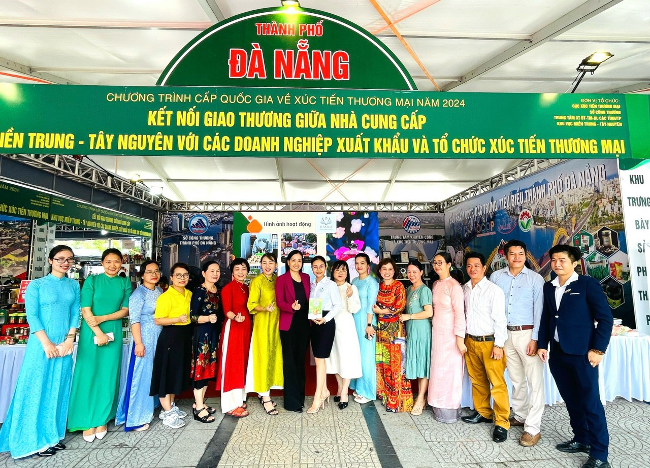 cac-doanh-nghiep-cung-hoi-tu-tai-chuong-trinh-xuc-tien-thuong-mai-2024