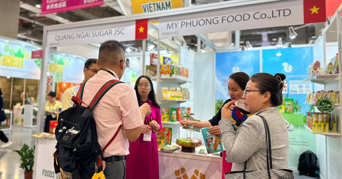 gian-hang-banh-dua-nuong-topcoco-tai-food-taipei-2024