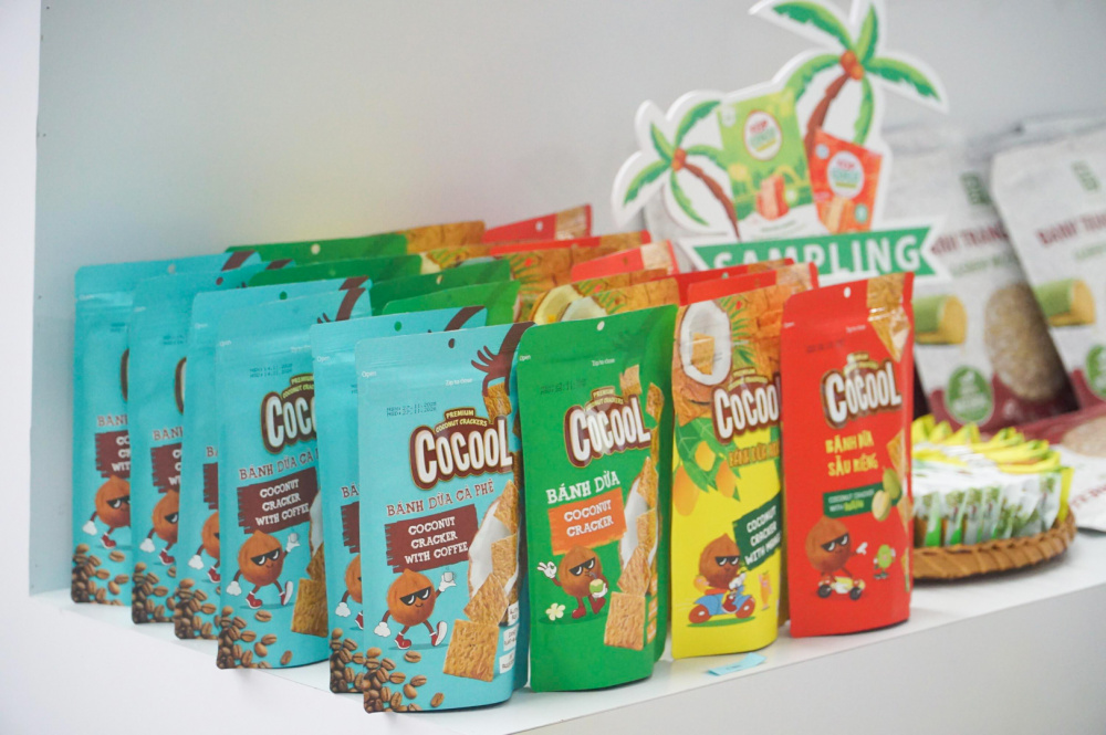 bo-san-pham-banh-dua-cocool-duoc-cong-nhan-san-pham-cong-nghiep-nong-thon-tieu-bieu-cap-thanh-pho-da-nang-2025